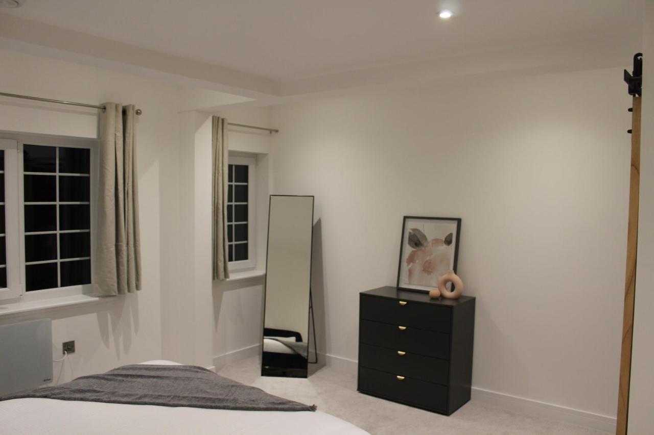 Luxury 2 Bed Apartment In The Heart Of Rochester Rochester  Exterior foto